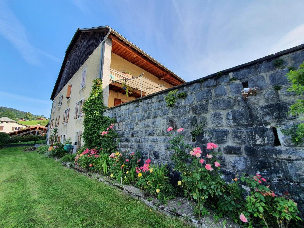 Вилла La Belle Des Praz Mieussy Экстерьер фото
