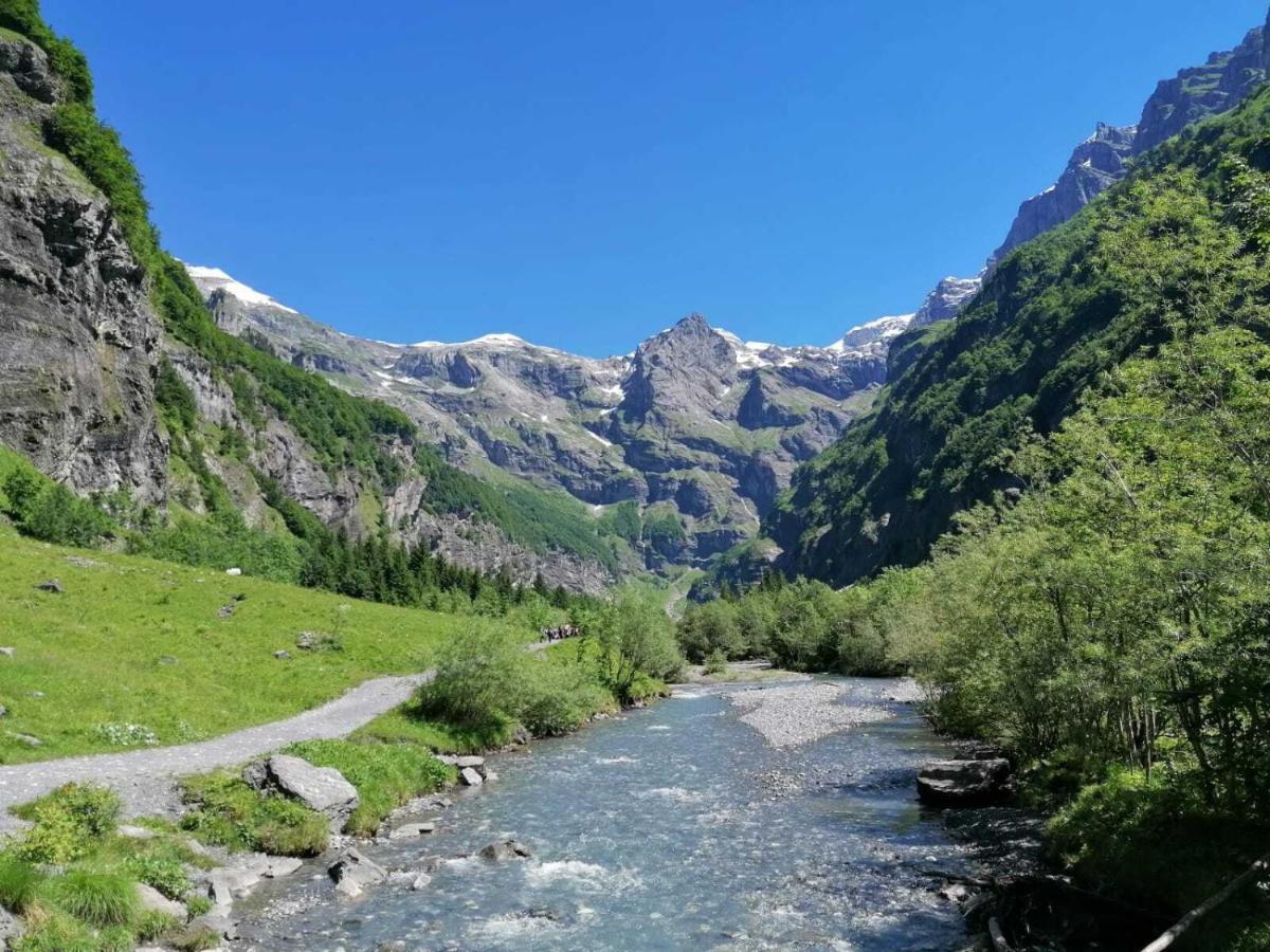 Вилла La Belle Des Praz Mieussy Экстерьер фото